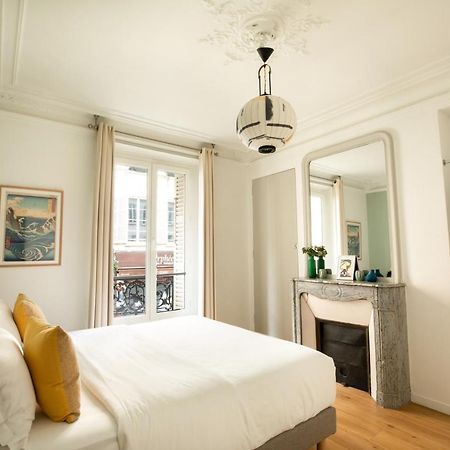 Edgar Suites Martyrs - Lebas Paris Exteriör bild